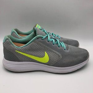 Nike Womens Revolution 3